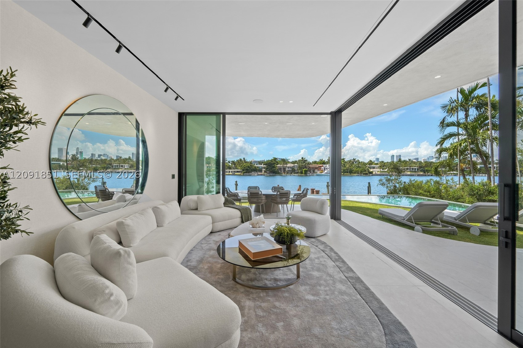 80 S Hibiscus Dr, Miami Beach FL 33139