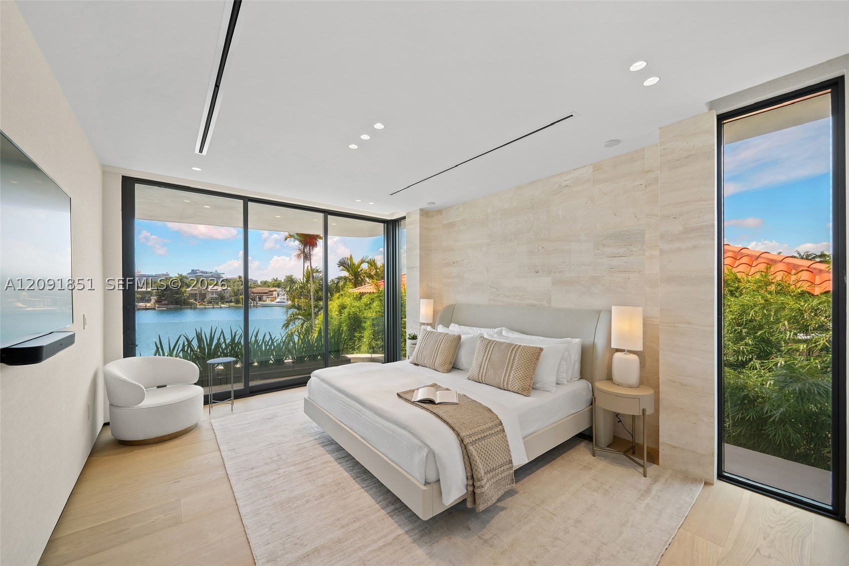 80 S Hibiscus Dr, Miami Beach FL 33139