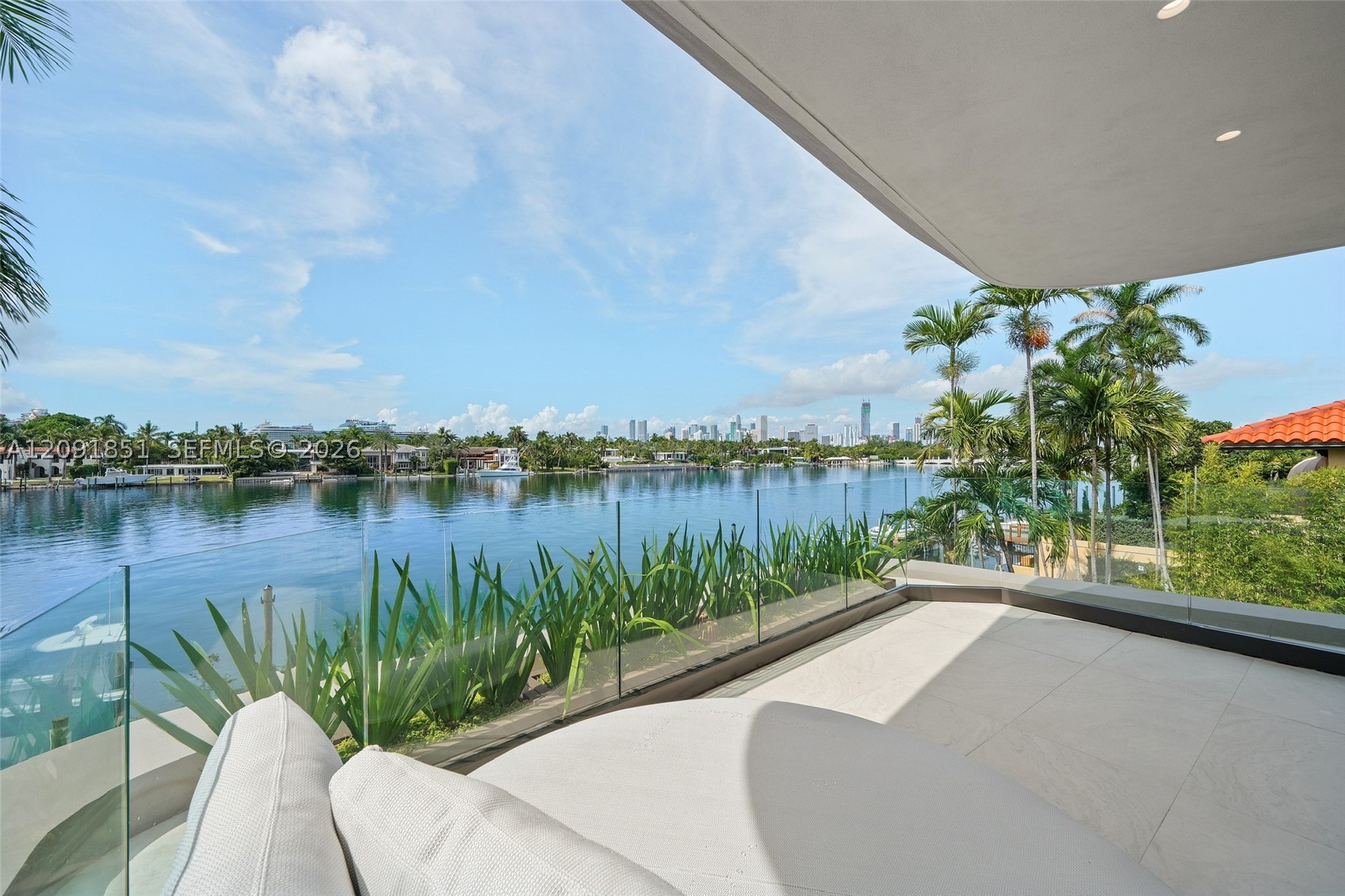 80 S Hibiscus Dr, Miami Beach FL 33139