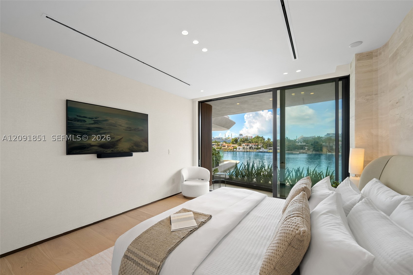 80 S Hibiscus Dr, Miami Beach FL 33139