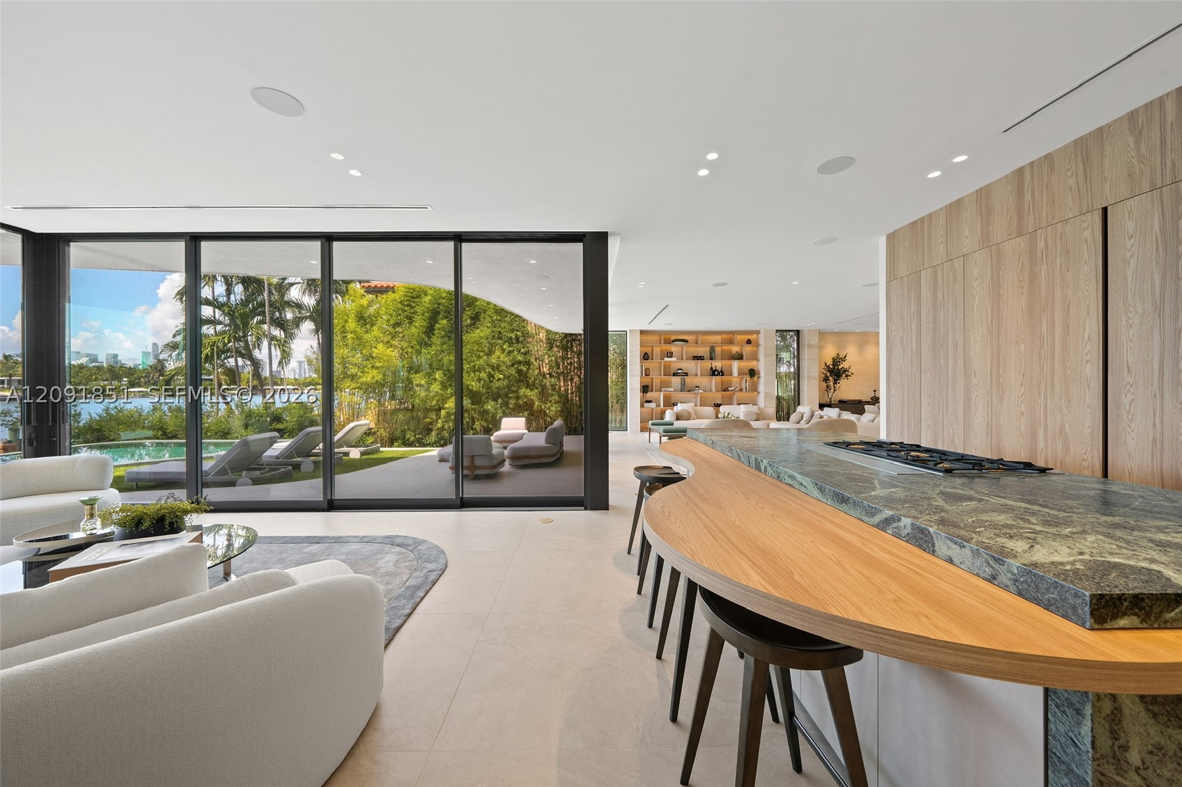 80 S Hibiscus Dr, Miami Beach FL 33139