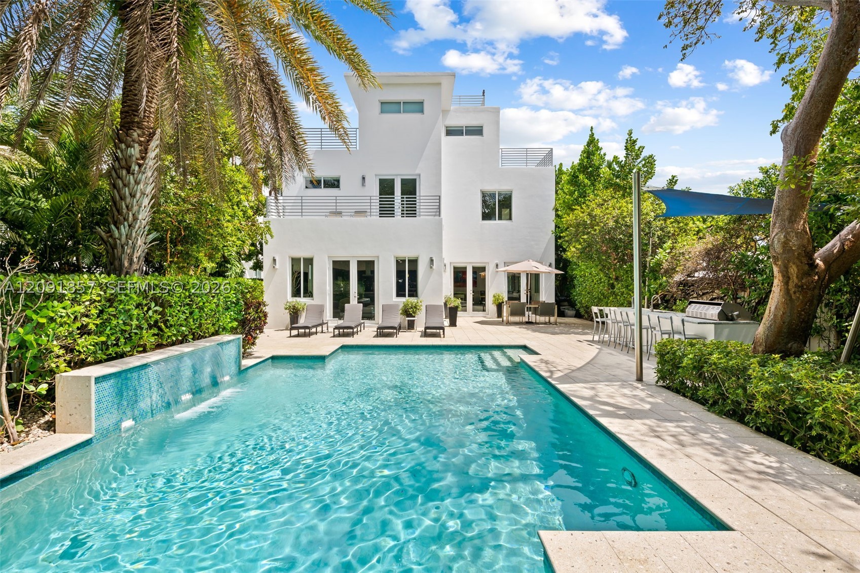 2317 N Atlantic Blvd, Fort Lauderdale FL 33305
