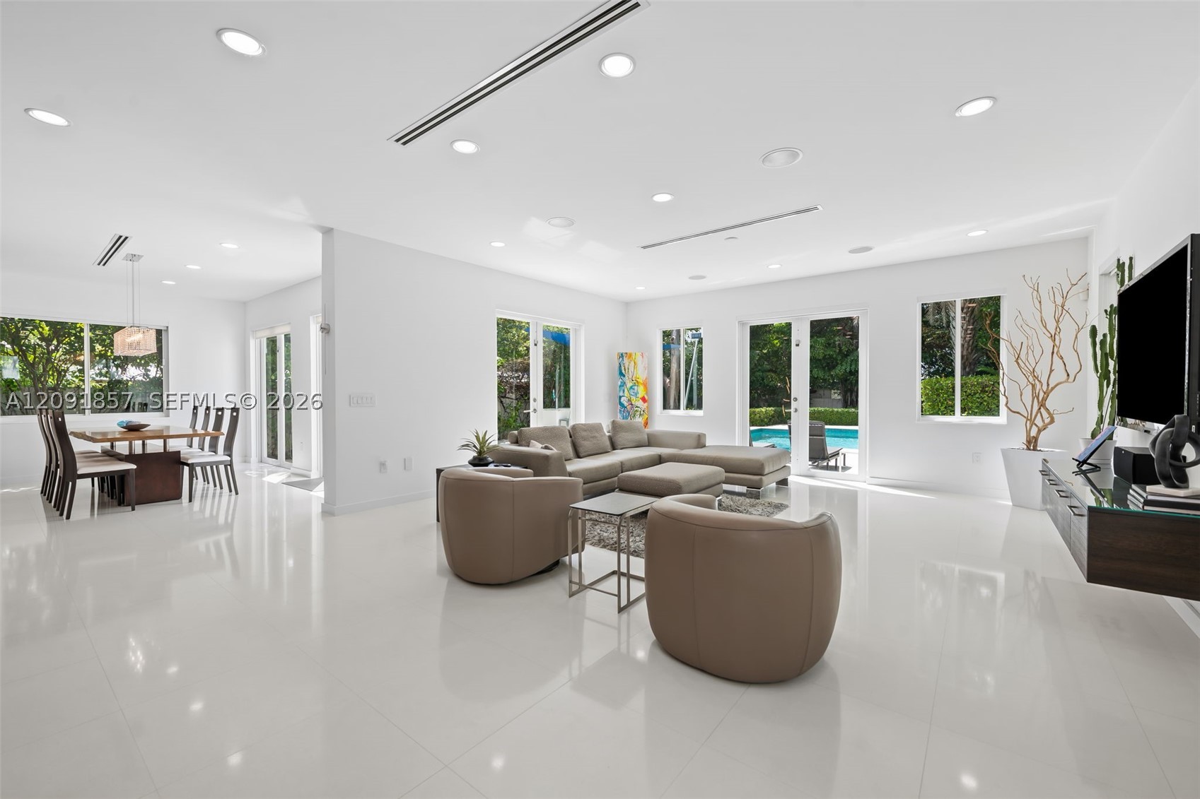 2317 N Atlantic Blvd, Fort Lauderdale FL 33305