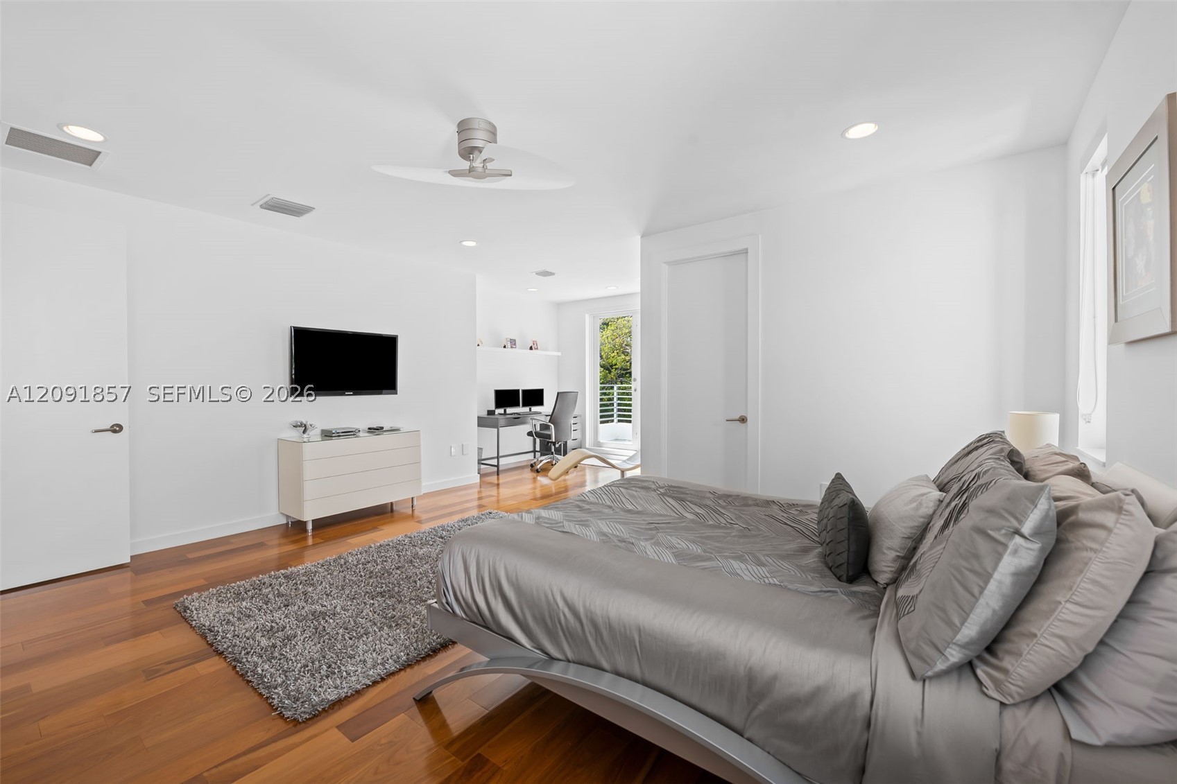 2317 N Atlantic Blvd, Fort Lauderdale FL 33305