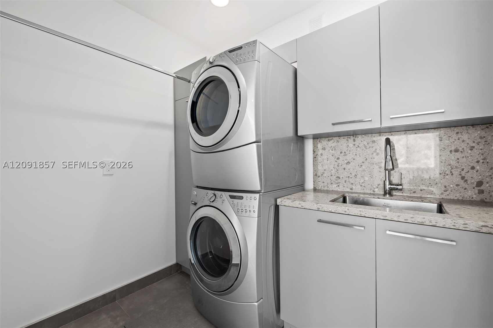 2317 N Atlantic Blvd, Fort Lauderdale FL 33305