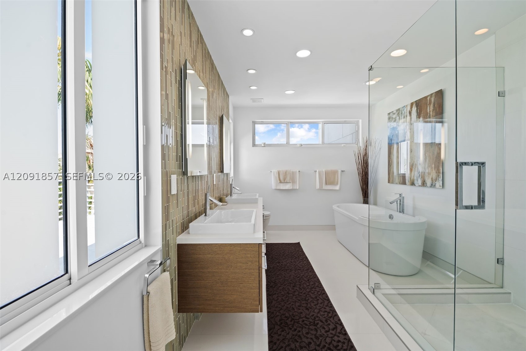 2317 N Atlantic Blvd, Fort Lauderdale FL 33305
