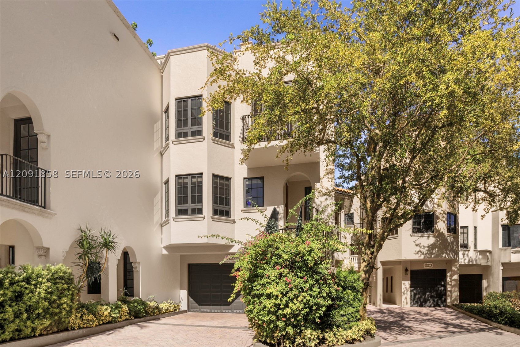 3471 Main Hwy #1204, Coconut Grove FL 33133