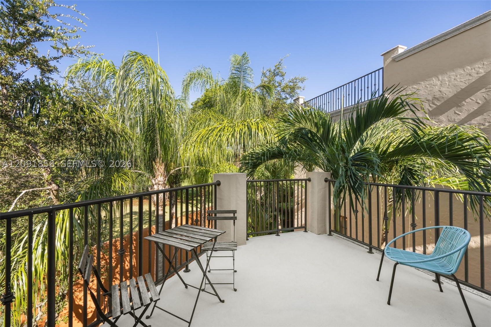 3471 Main Hwy #1204, Coconut Grove FL 33133