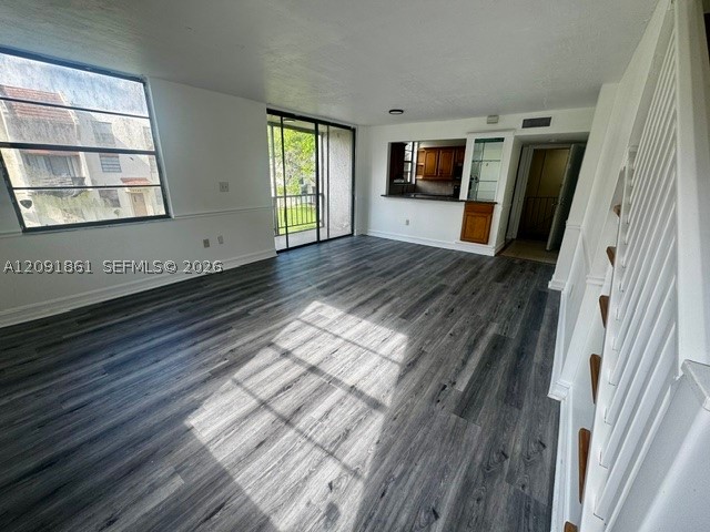 1754 NW 55th Ave #204, Lauderhill FL 33313