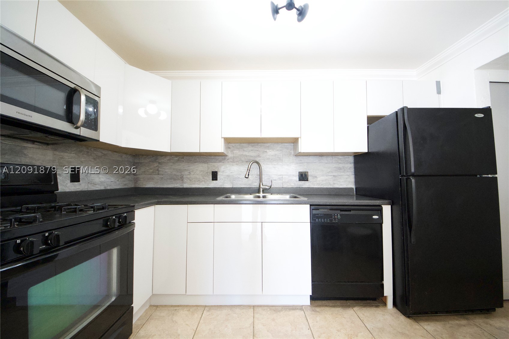 6900 N Kendall Dr #A209, Pinecrest FL 33156