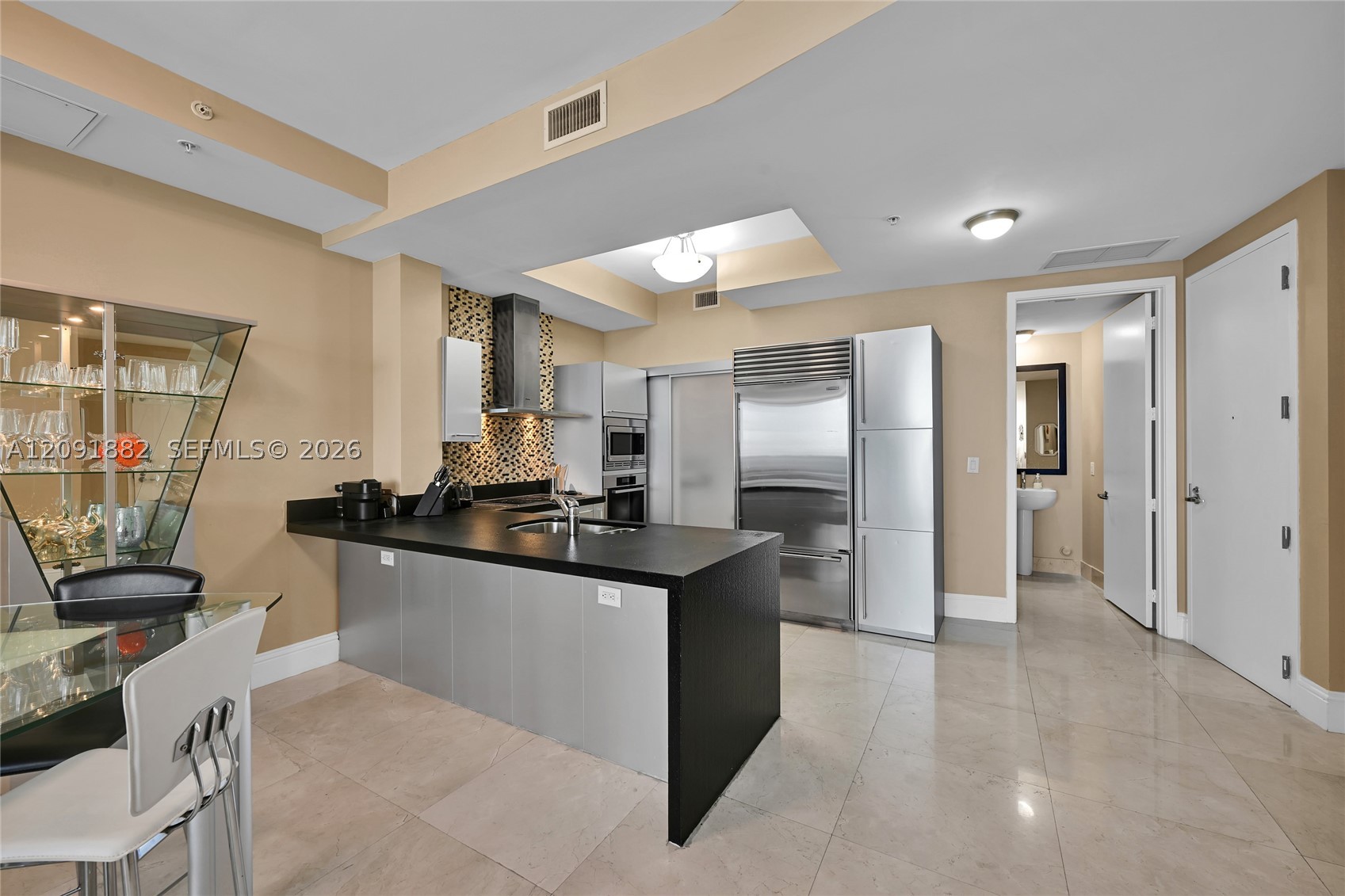 18201 Collins Ave #4102, Sunny Isles Beach FL 33160