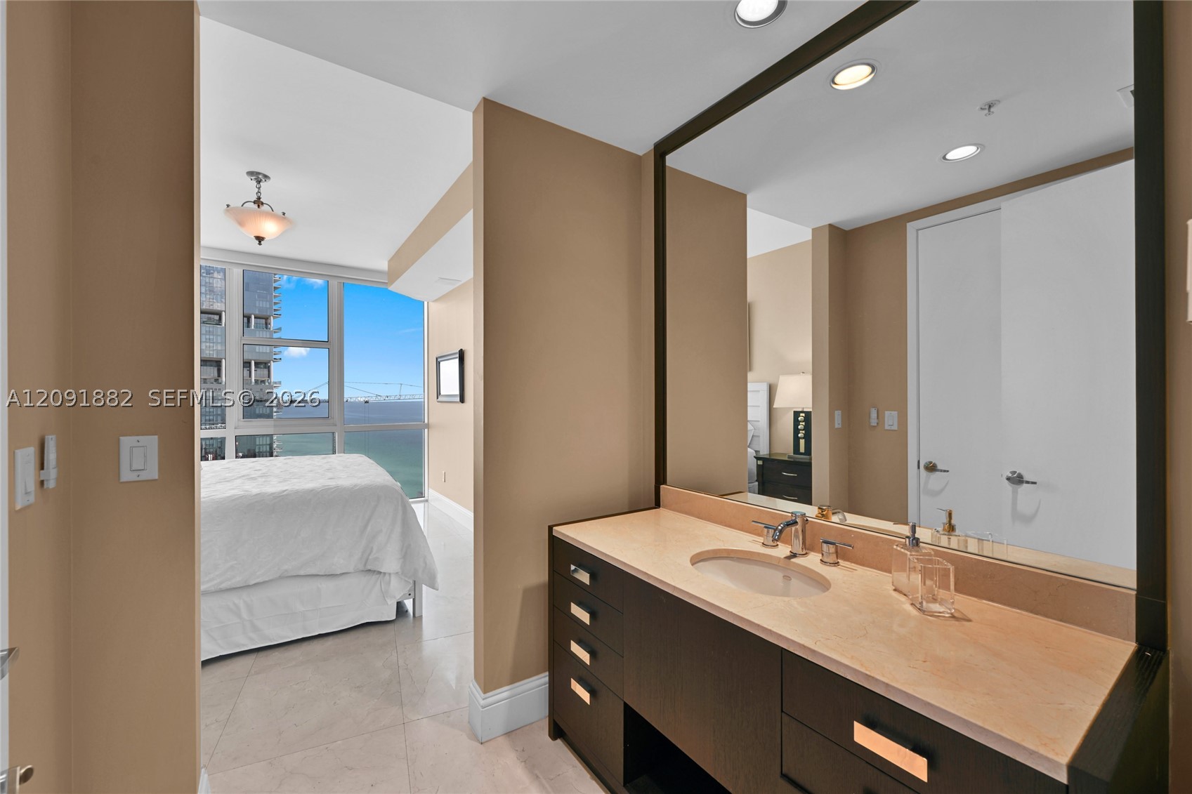 18201 Collins Ave #4102, Sunny Isles Beach FL 33160