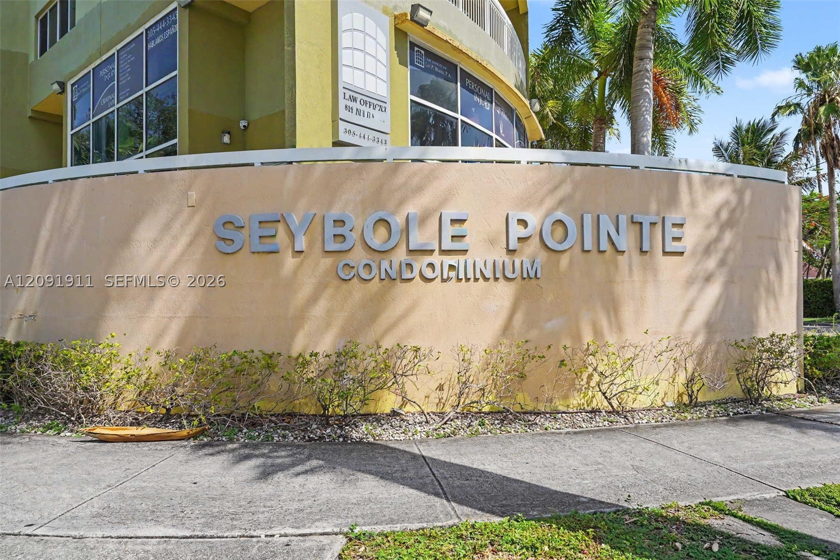 816 NW 11th St #906, Miami FL 33136