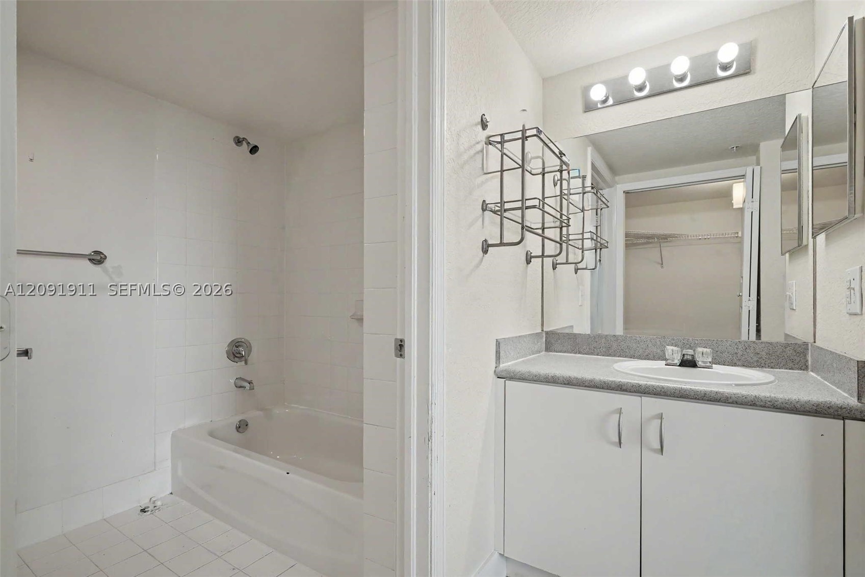 816 NW 11th St #906, Miami FL 33136