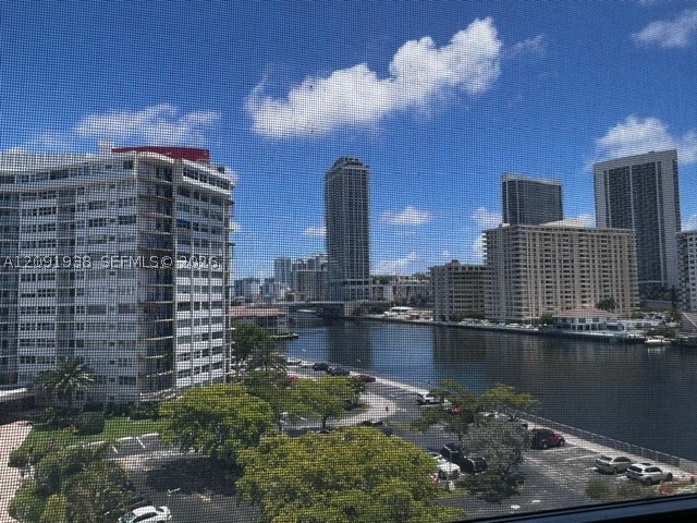 111 Golden Isles Dr #F7, Hallandale Beach FL 33009