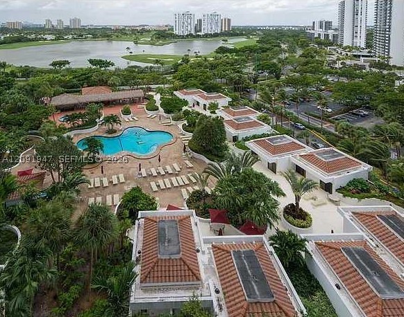 20281 E Country Club Dr #1105, Aventura FL 33180