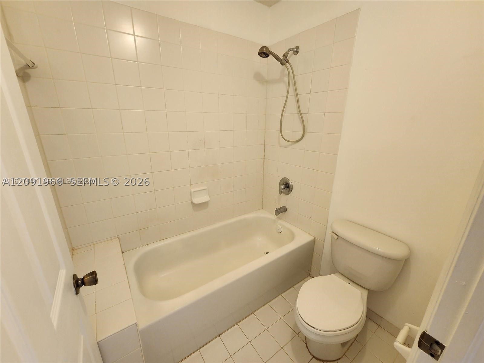 22811 SW 88th Pl #6-22, Cutler Bay FL 33190