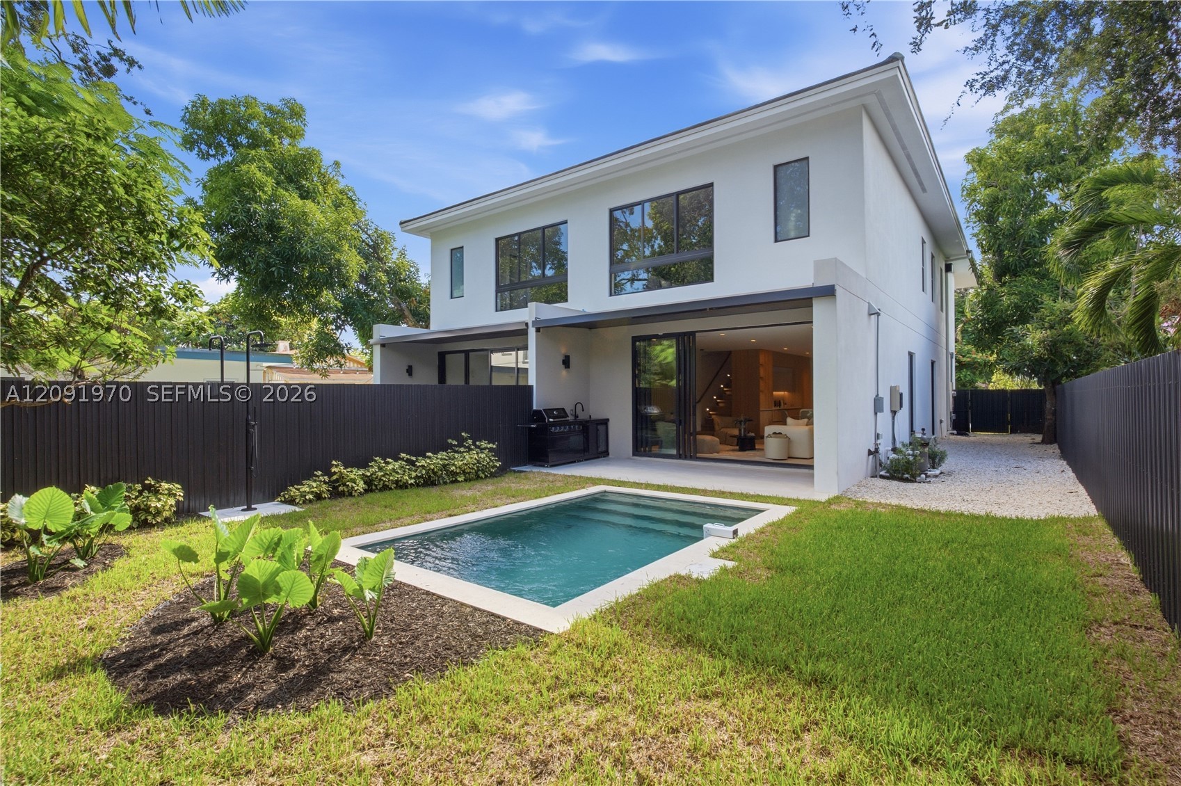 1017 SW 13th Ct, Miami FL 33135