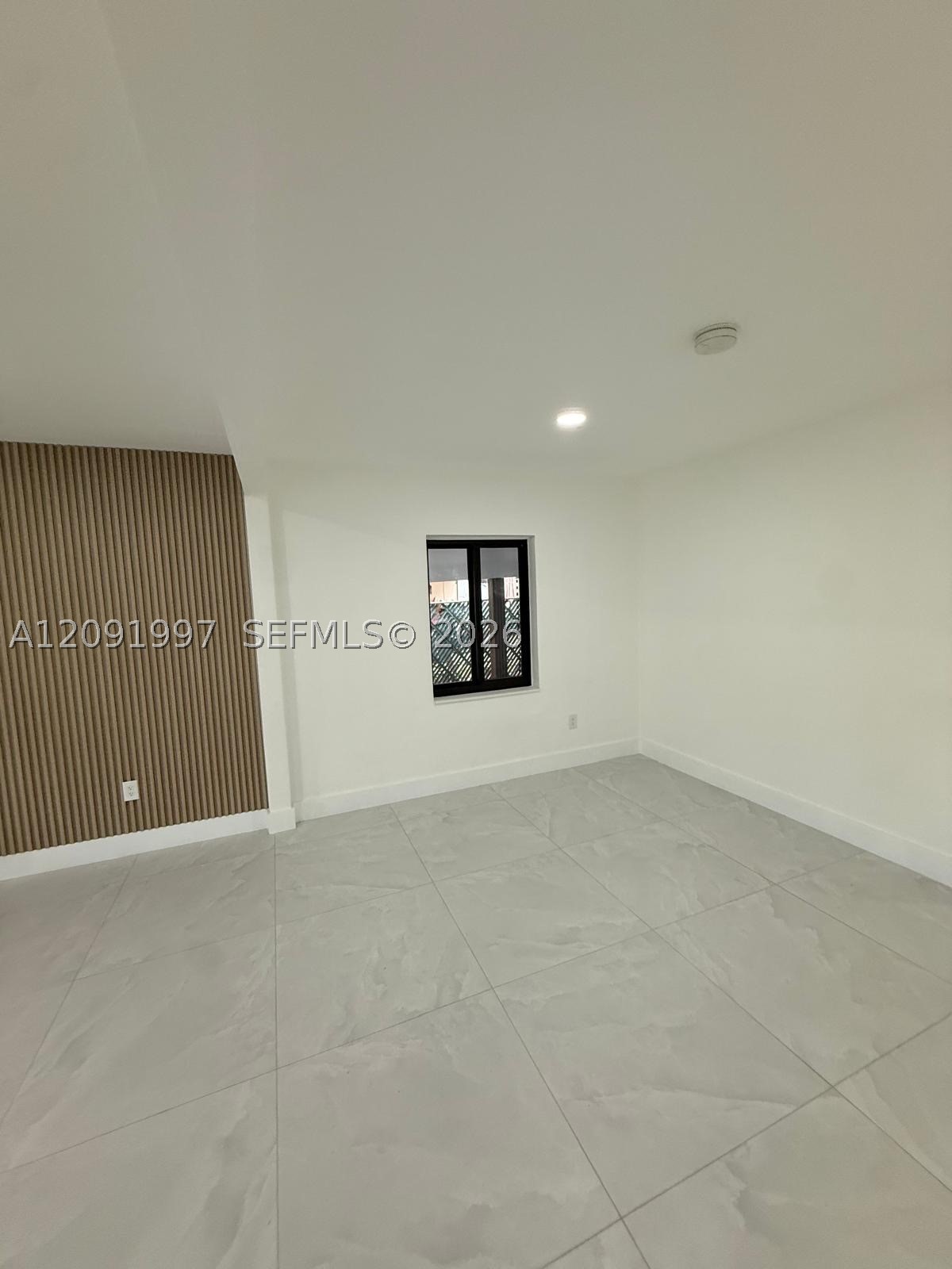 3151 NW 2nd St, Miami FL 33125