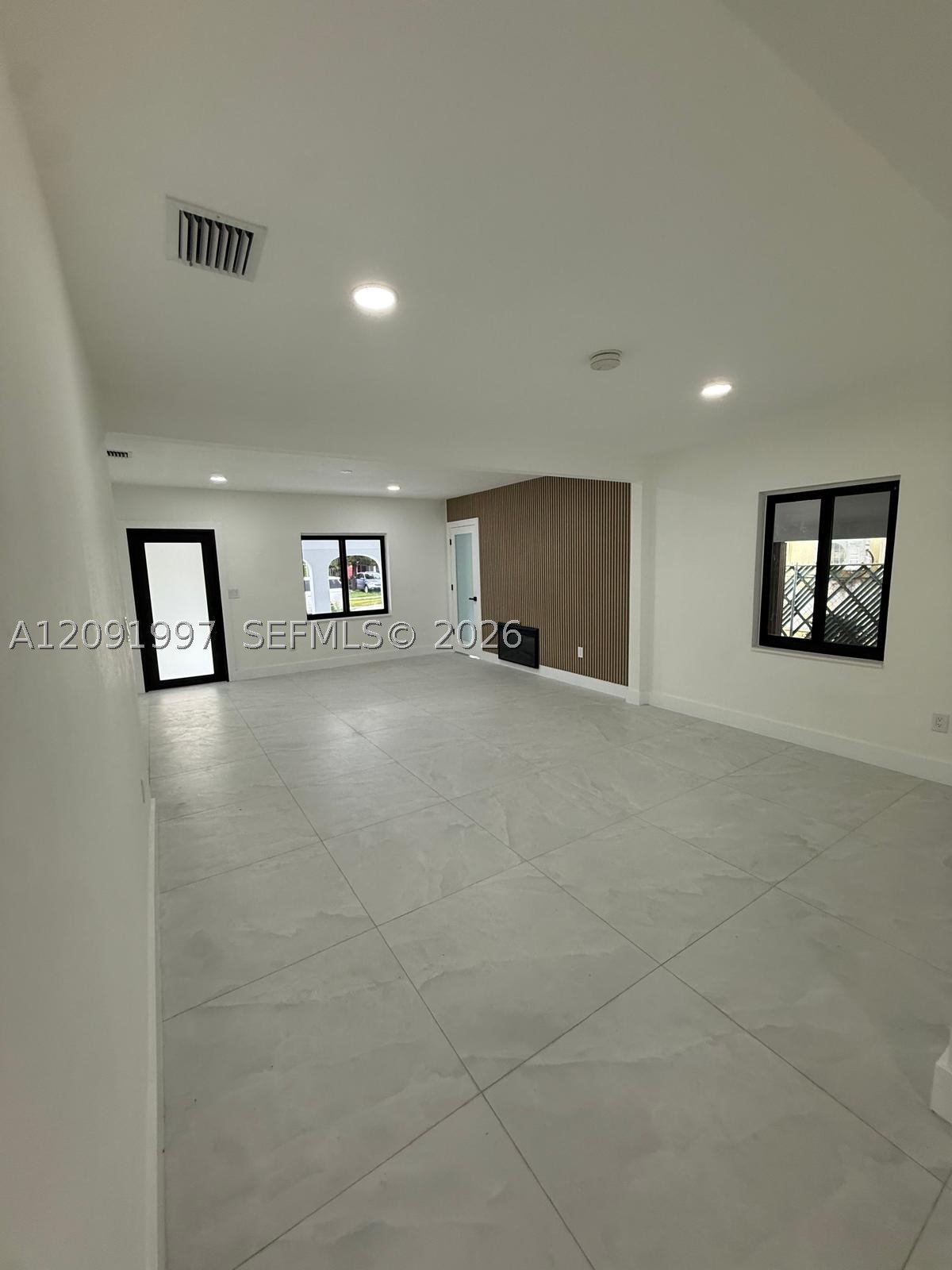 3151 NW 2nd St, Miami FL 33125