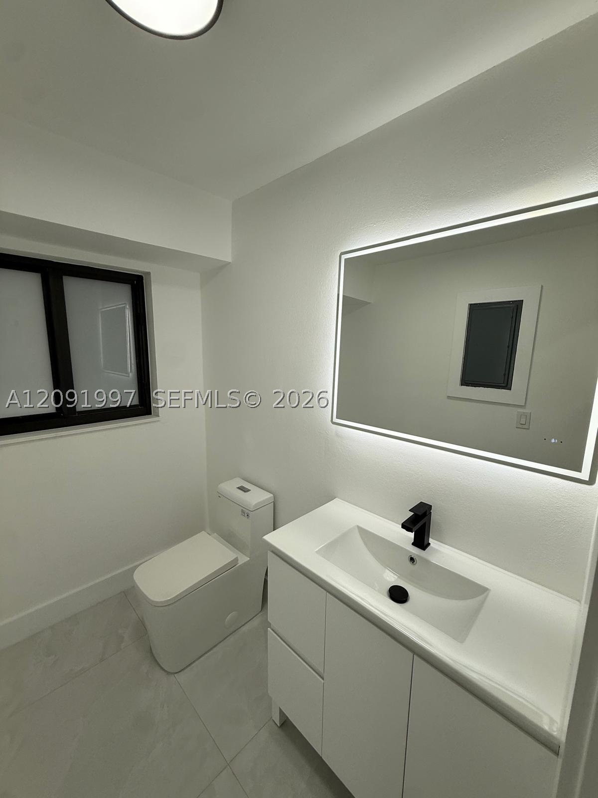 3151 NW 2nd St, Miami FL 33125
