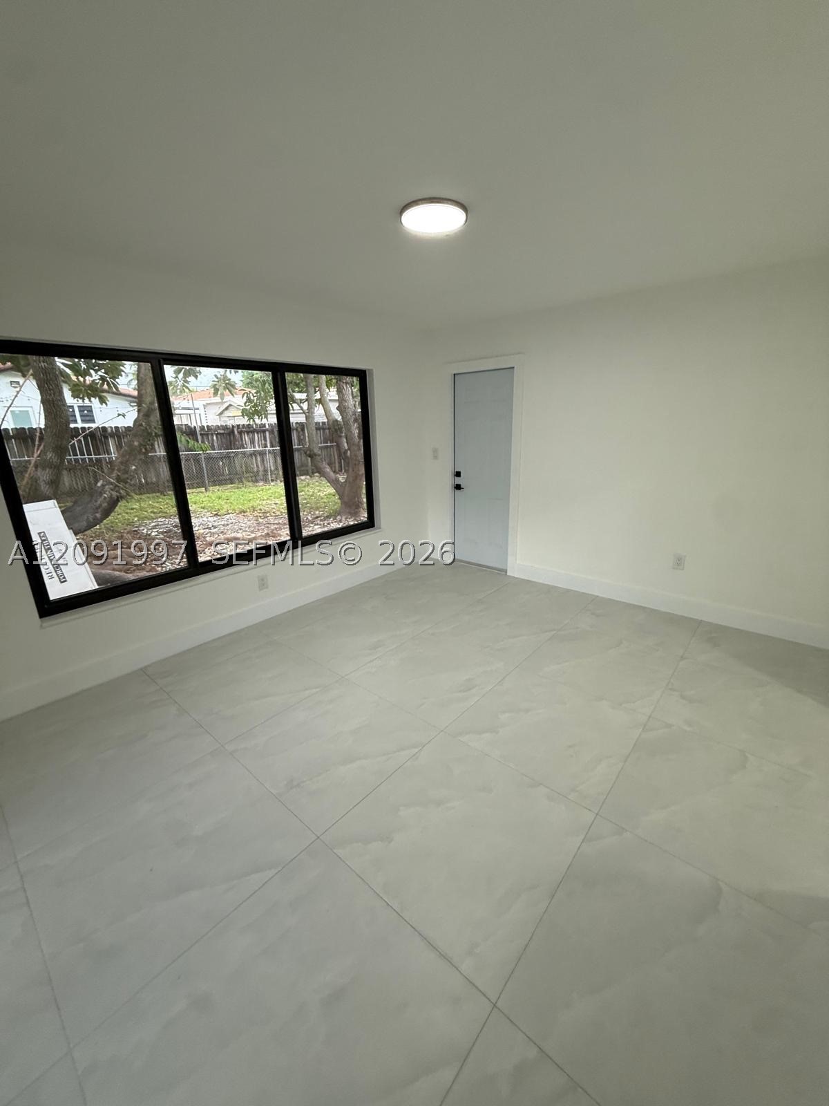 3151 NW 2nd St, Miami FL 33125