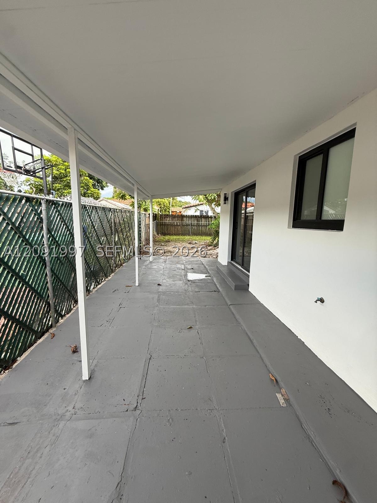3151 NW 2nd St, Miami FL 33125