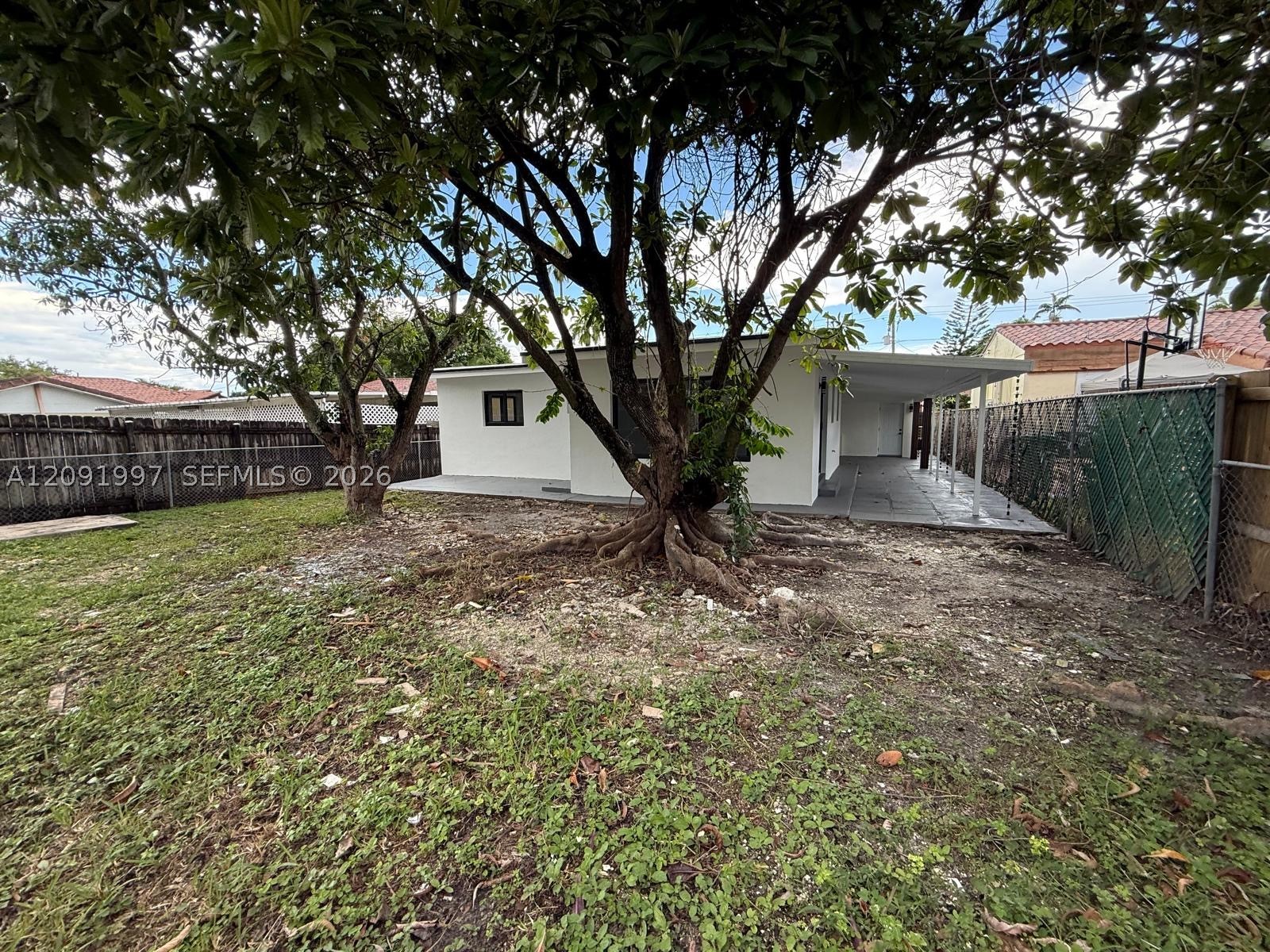 3151 NW 2nd St, Miami FL 33125