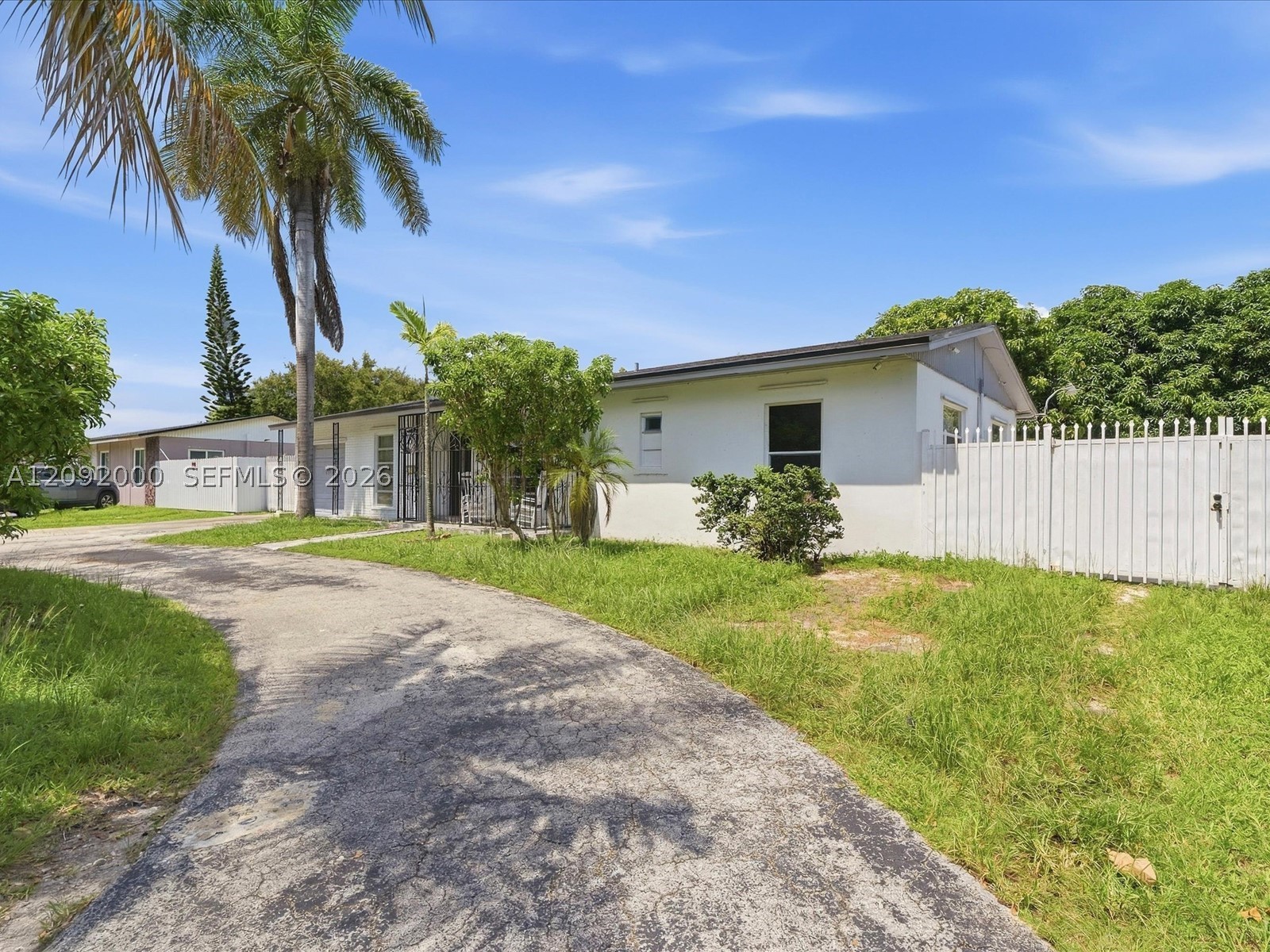 10321 Fairway Heights Blvd, Miami FL 33157