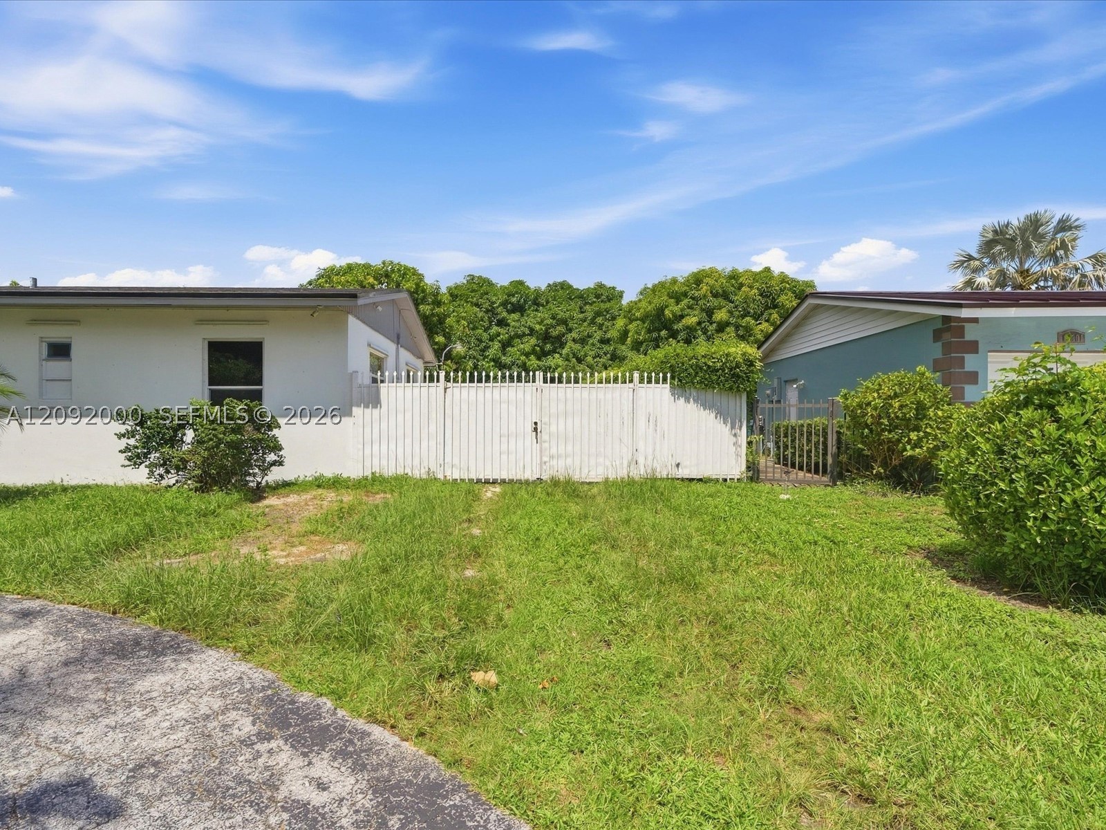 10321 Fairway Heights Blvd, Miami FL 33157
