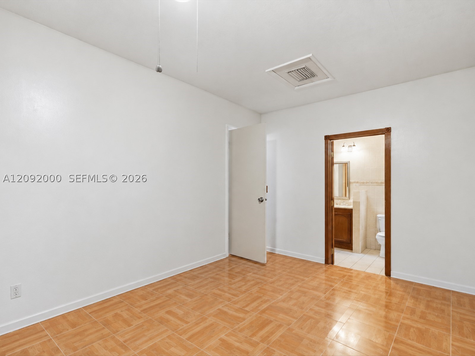 10321 Fairway Heights Blvd, Miami FL 33157