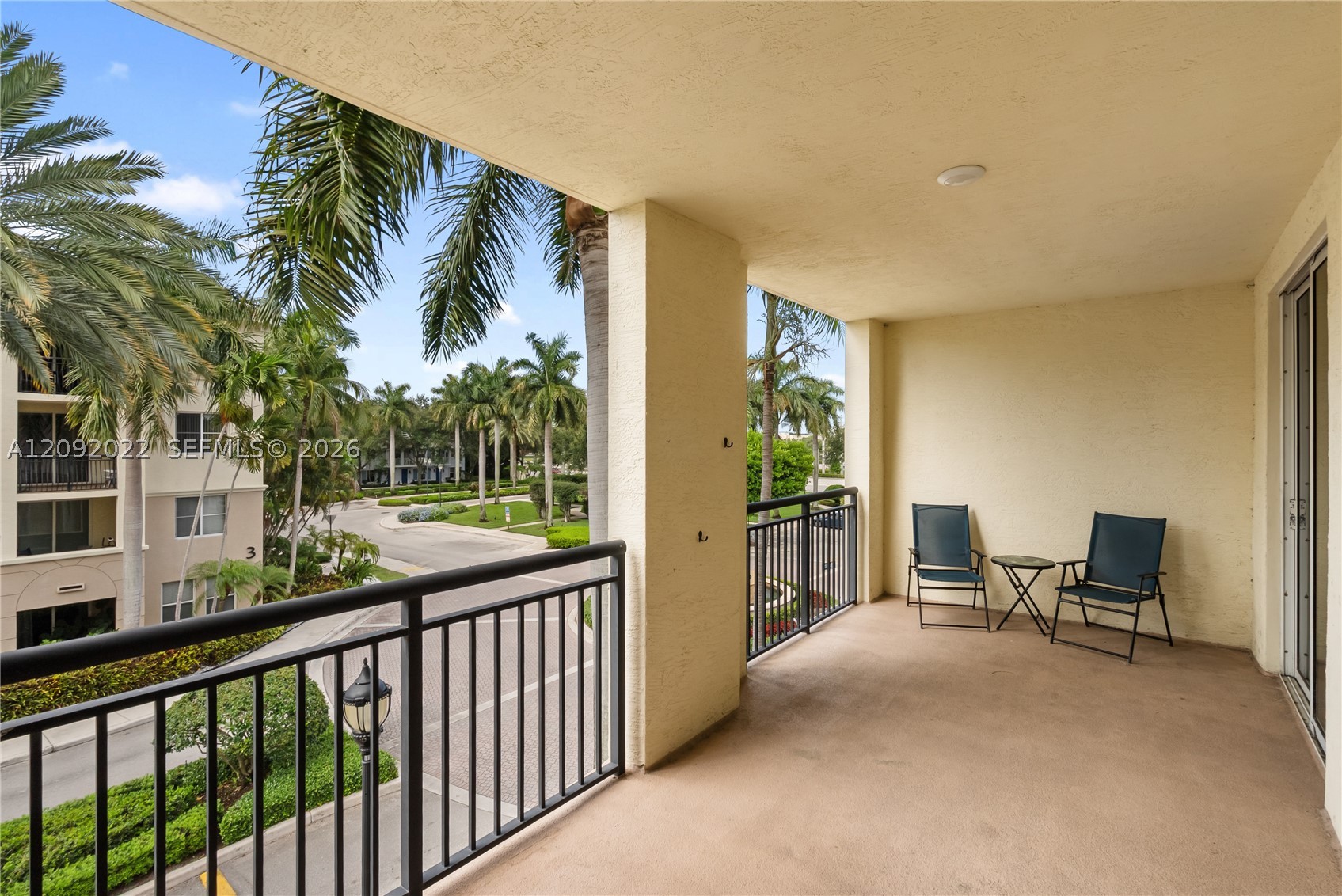 2 Renaissance Way #305, Boynton Beach FL 33426