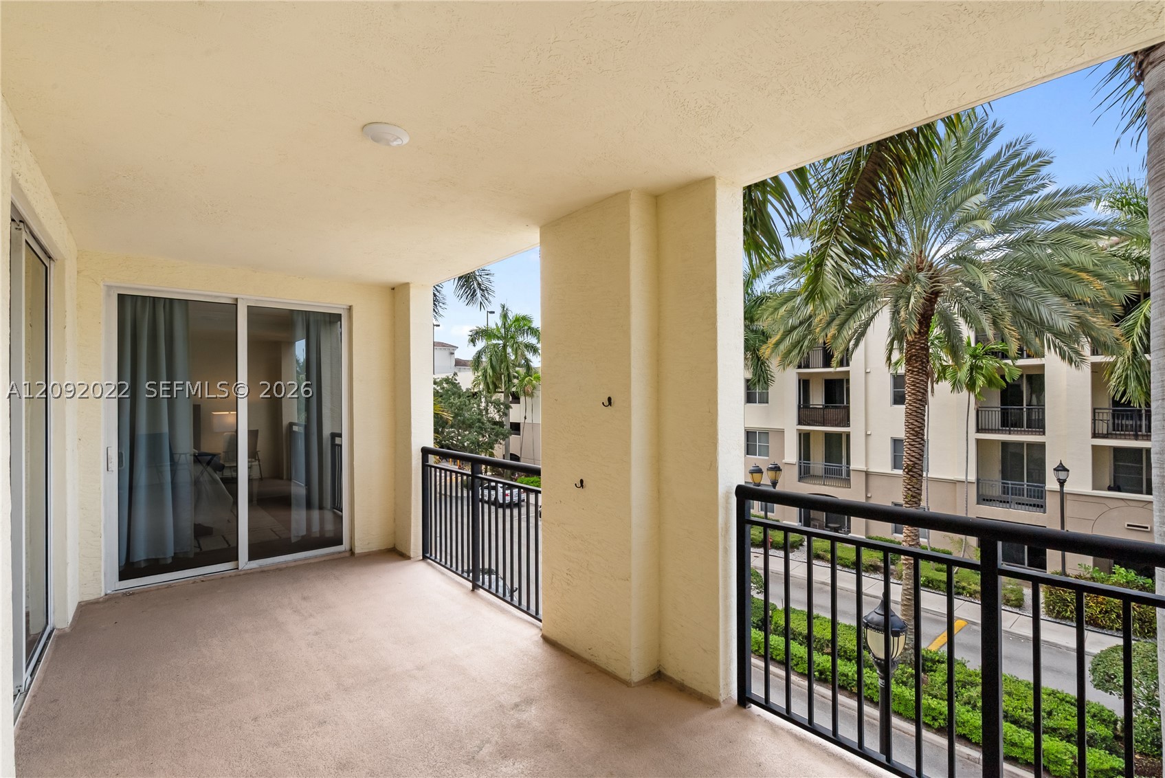 2 Renaissance Way #305, Boynton Beach FL 33426