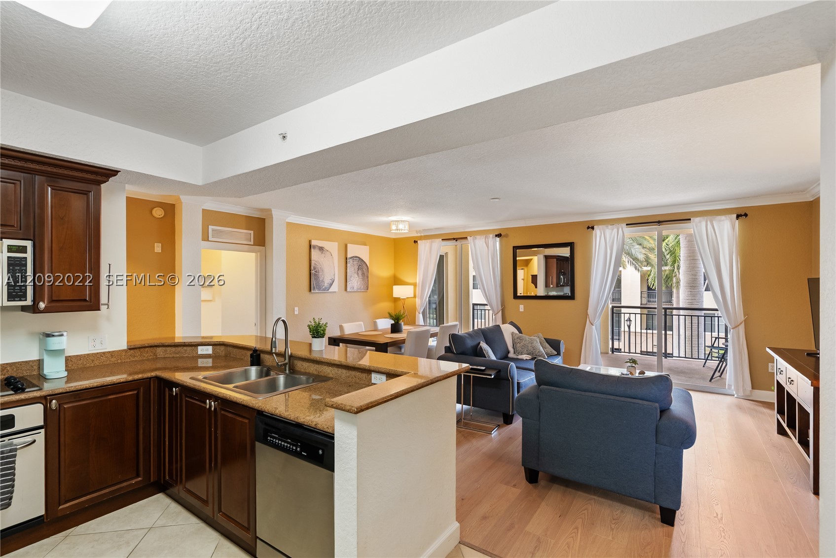 2 Renaissance Way #305, Boynton Beach FL 33426