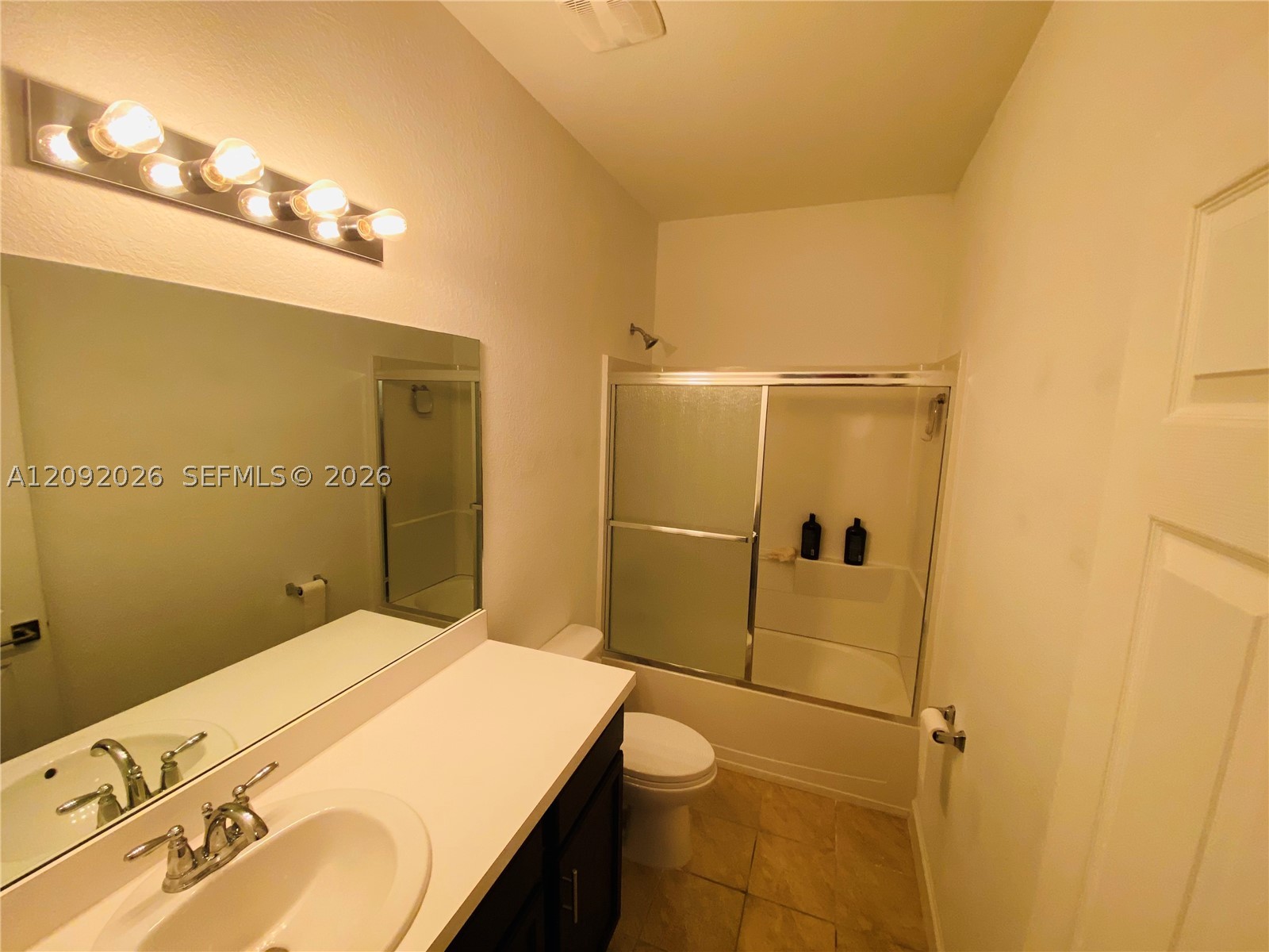 3556 NW 29th Ct #3556, Lauderdale Lakes FL 33311