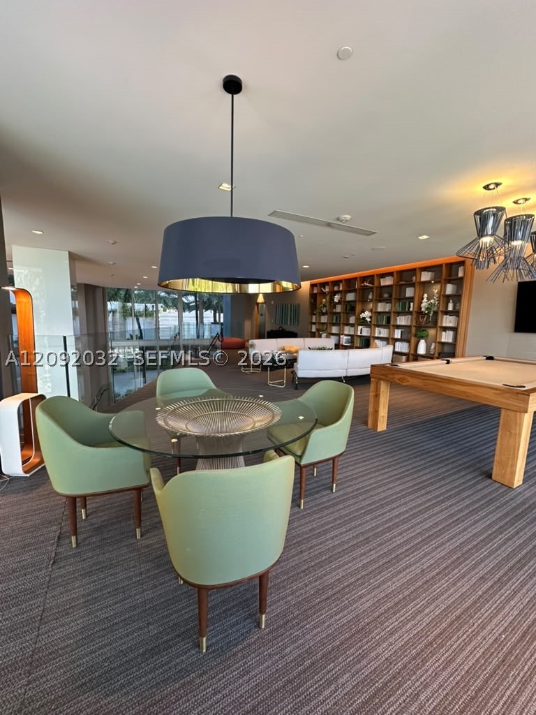 16385 Biscayne Blvd #2606, North Miami Beach FL 33160