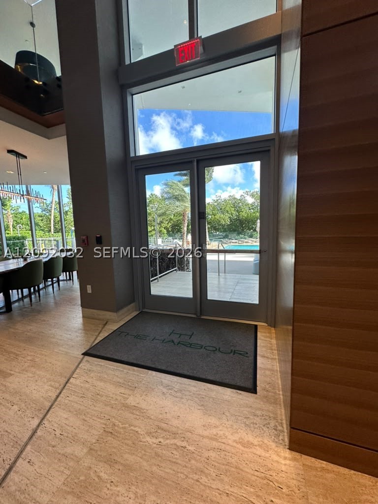 16385 Biscayne Blvd #2606, North Miami Beach FL 33160