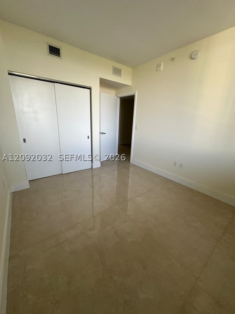 16385 Biscayne Blvd #2606, North Miami Beach FL 33160