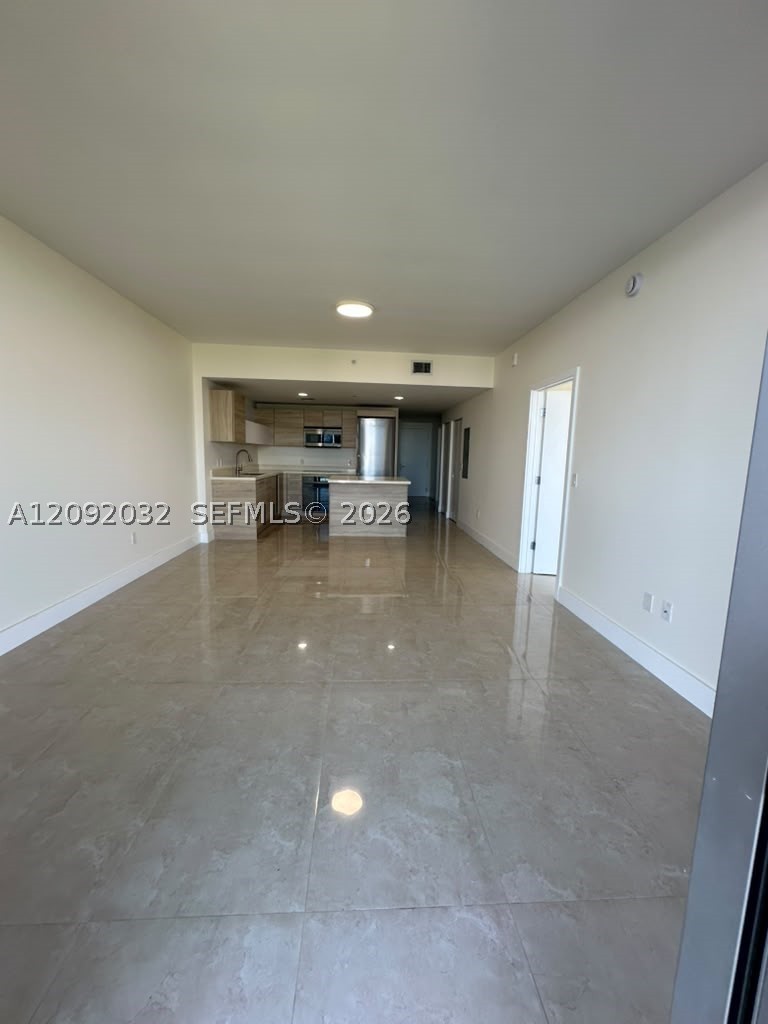 16385 Biscayne Blvd #2606, North Miami Beach FL 33160