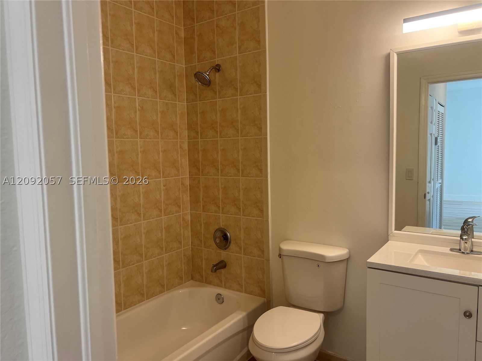 372 NE 26th Pl #201, Homestead FL 33033