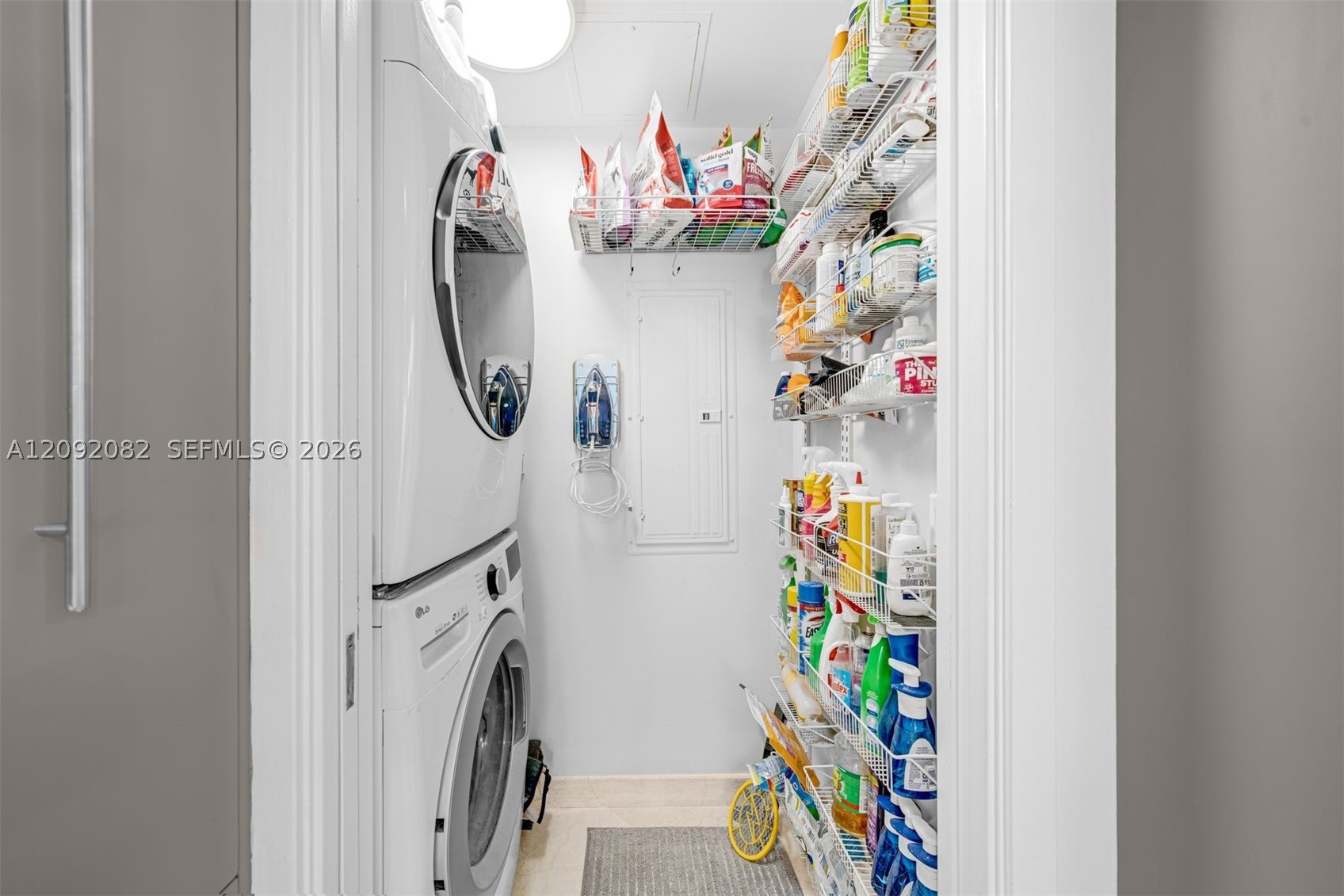 3801 Collins Ave #1505, Miami Beach FL 33140