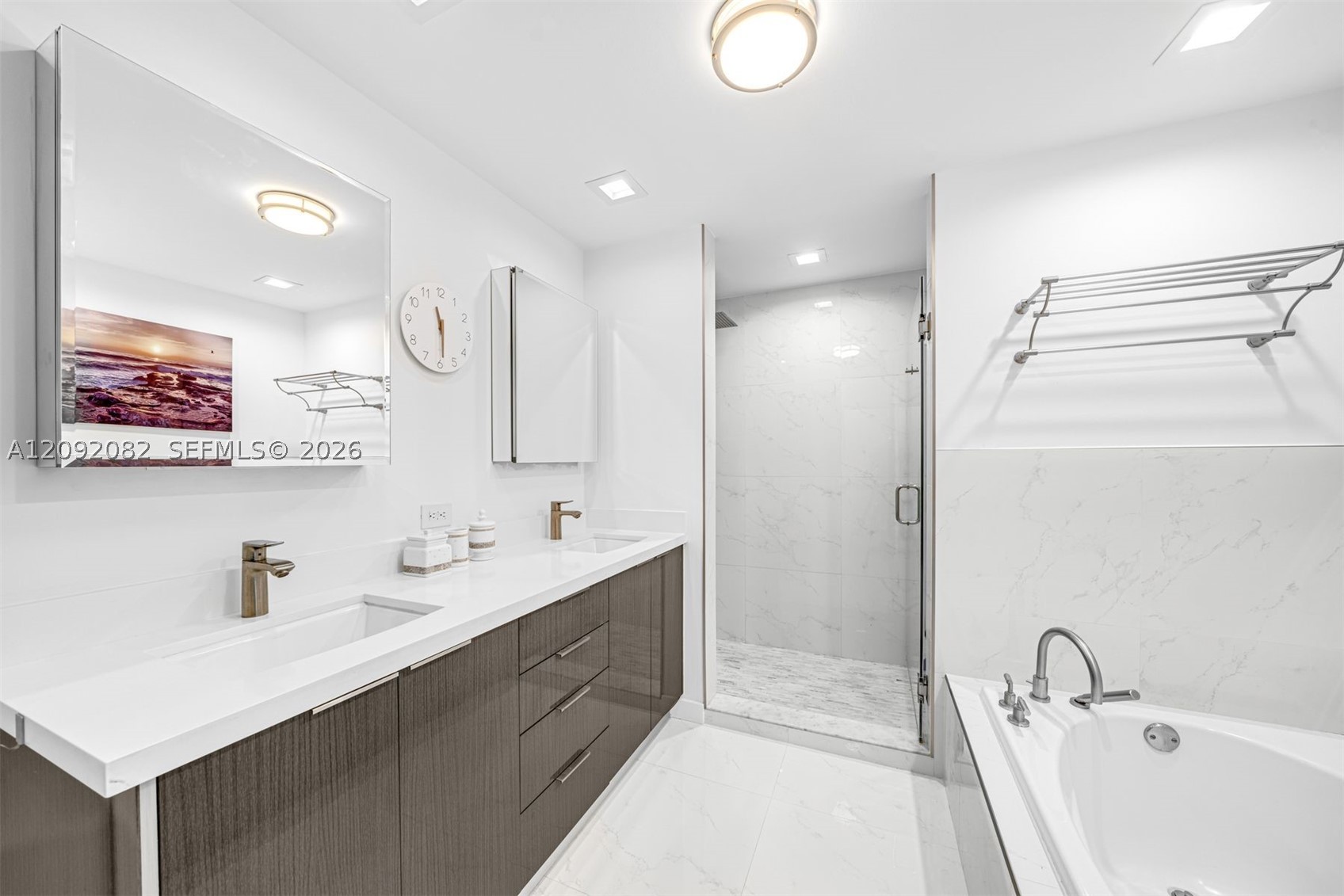 3801 Collins Ave #1505, Miami Beach FL 33140