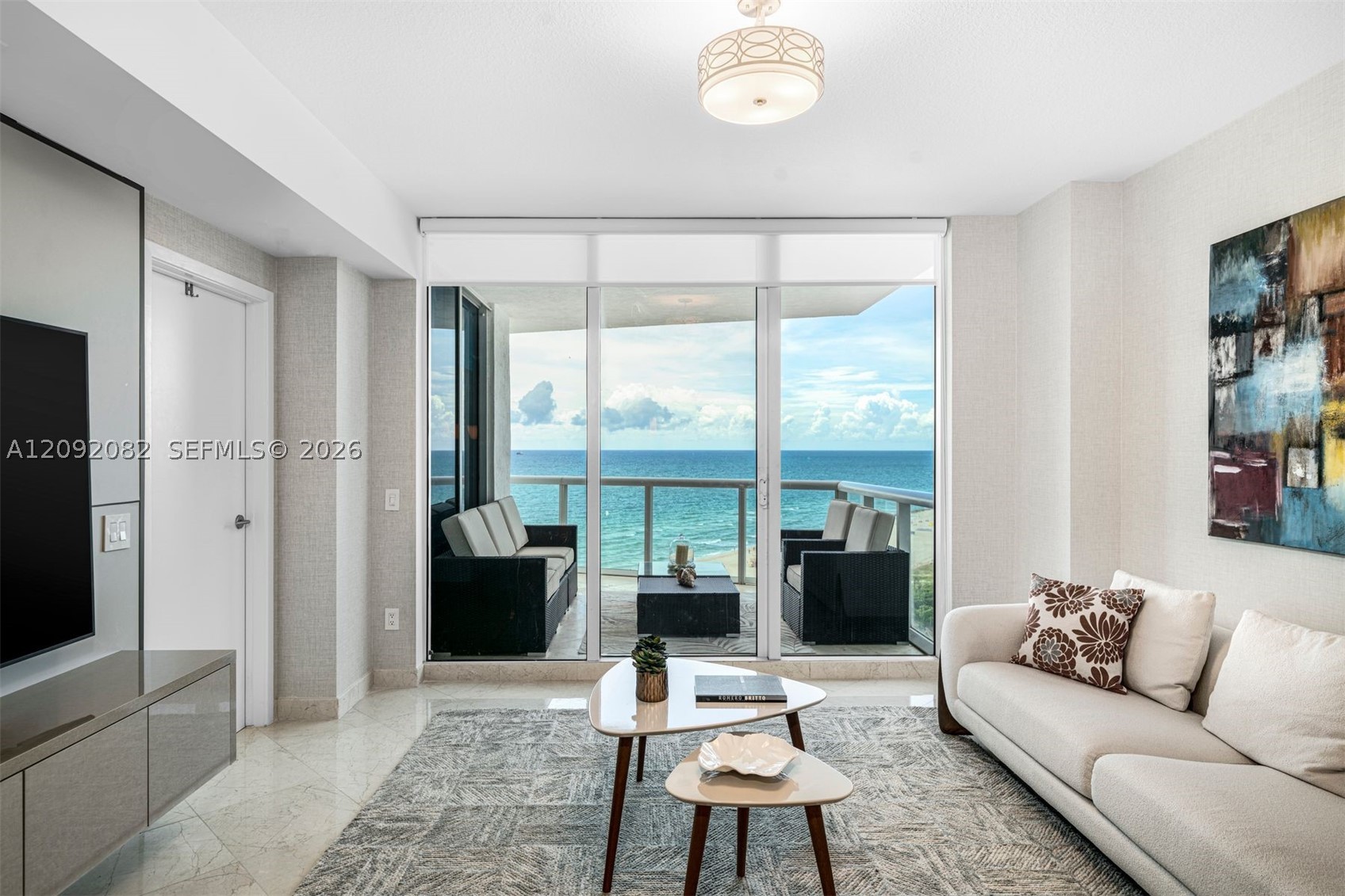 3801 Collins Ave #1505, Miami Beach FL 33140