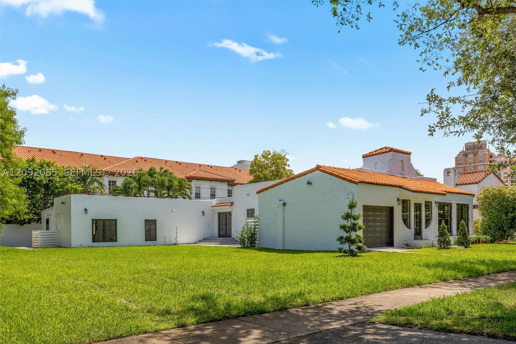 434 Aragon Ave, Coral Gables FL 33134