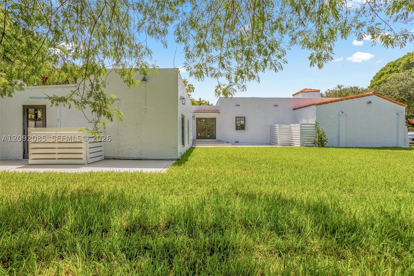 434 Aragon Ave, Coral Gables FL 33134