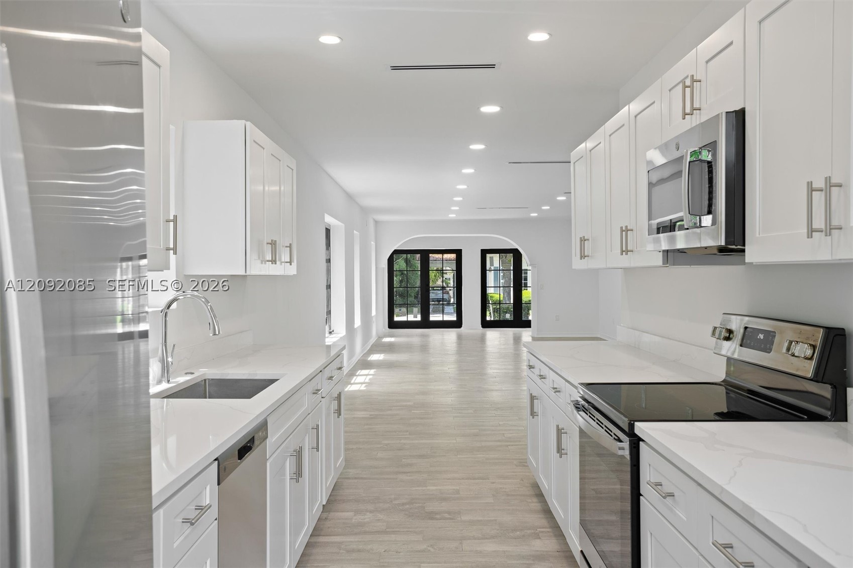 434 Aragon Ave, Coral Gables FL 33134