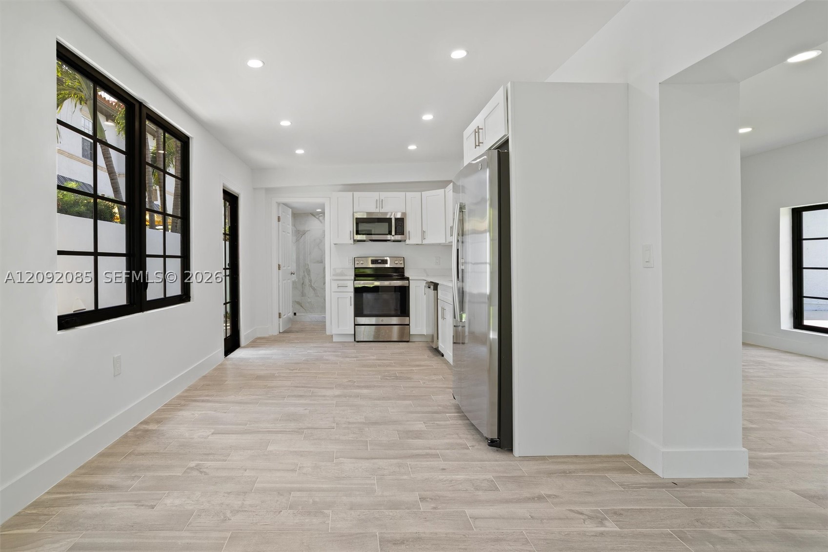 434 Aragon Ave, Coral Gables FL 33134