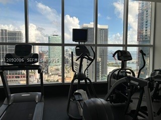 133 NE 2nd Ave #915, Miami FL 33132