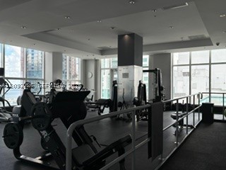 133 NE 2nd Ave #915, Miami FL 33132