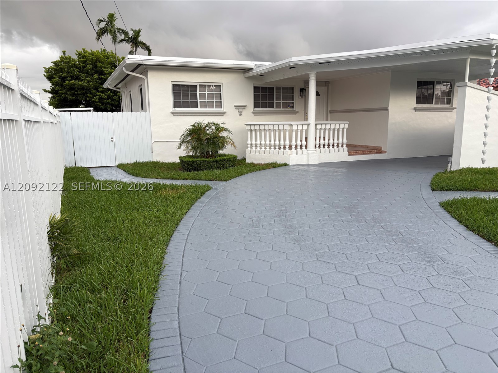5751 SW 2nd Ter #5751, Miami FL 33144